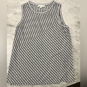 Two by Vince Camuto Gray & White Striped Tank Top